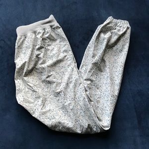 lululemon‎ grey cream floral joggers